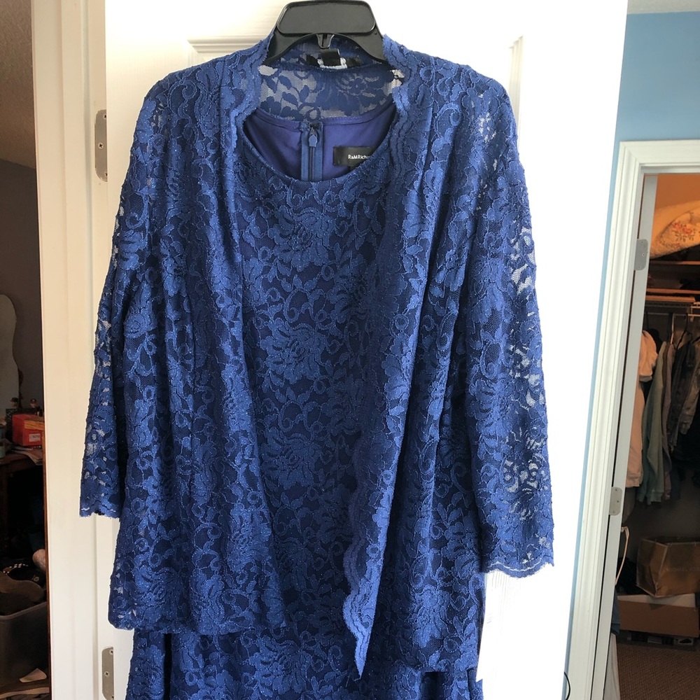 R & M Richards two piece size 16/18